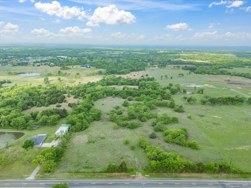 Unit for sale at 4788 Fm 513 S, Lone Oak, TX 75453