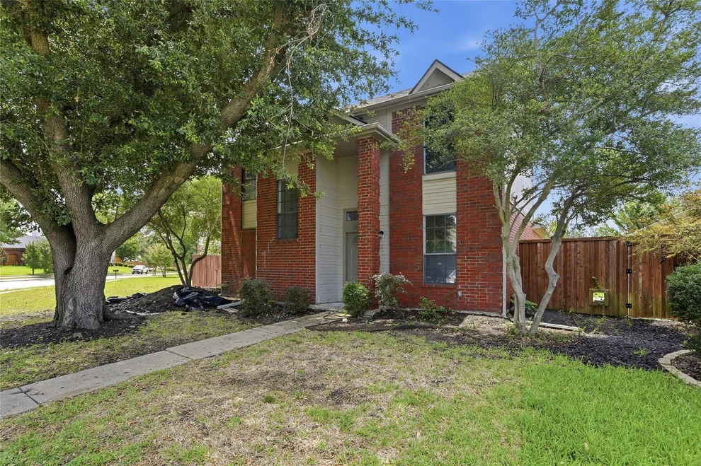 Unit for sale at 2142 Falcon Ridge Drive, Carrollton, TX 75010