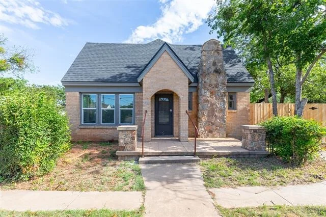 Unit for sale at 2001 S 20th Street, Abilene, TX 79602