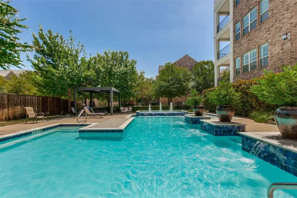 Unit for sale at 15875 Spectrum Drive, Addison, TX 75001