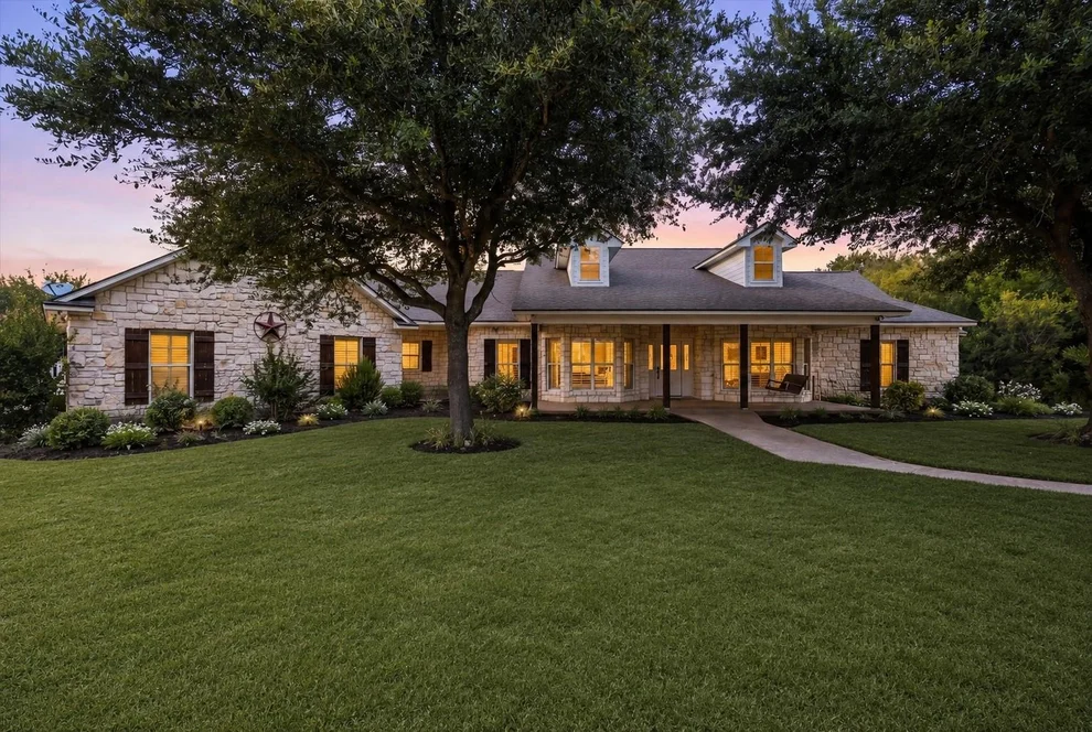 Unit for sale at 200 Johanne Point Road, Bruceville Eddy, TX 76524