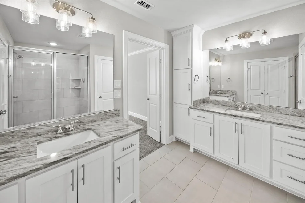 Unit for sale at 11479 Lindsey Garden Drive, Tyler, TX 75709