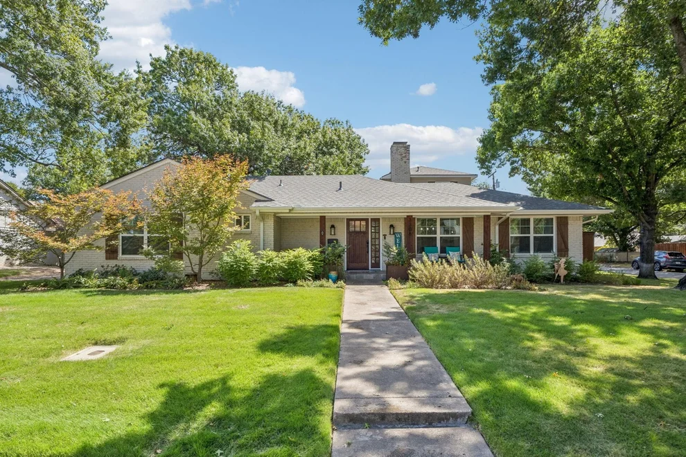 Unit for sale at 3306 Norcross Lane, Dallas, TX 75229