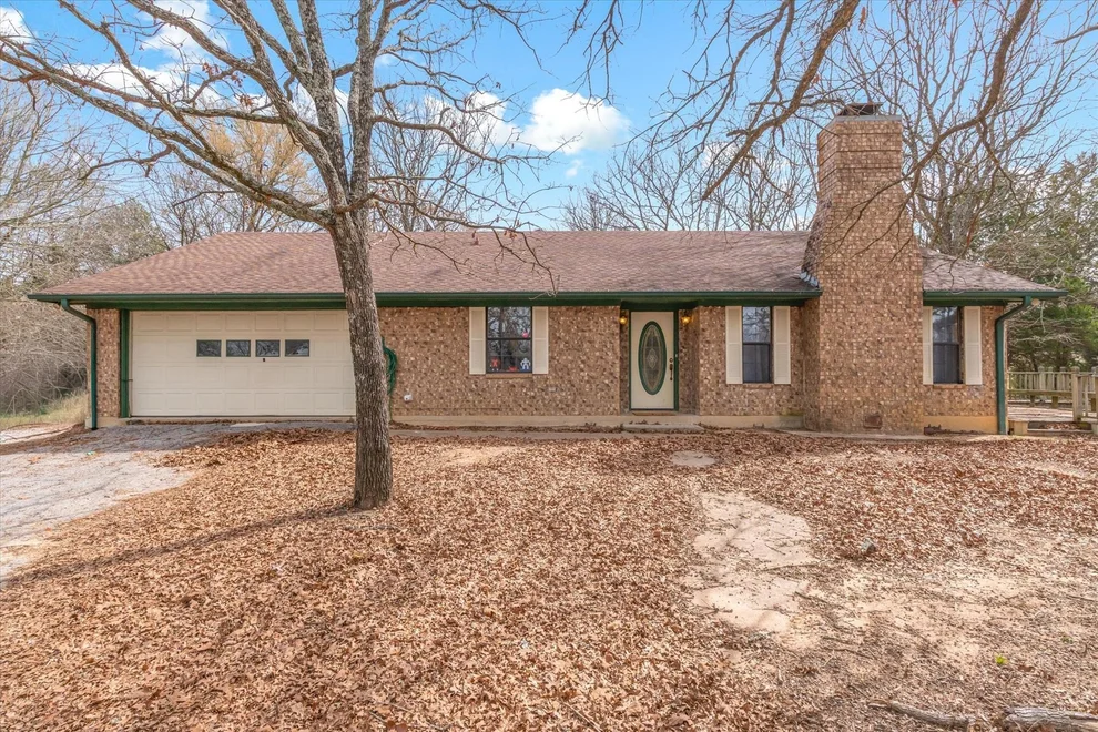 Unit for sale at 8844 State Highway 19 N, Athens, TX 75752