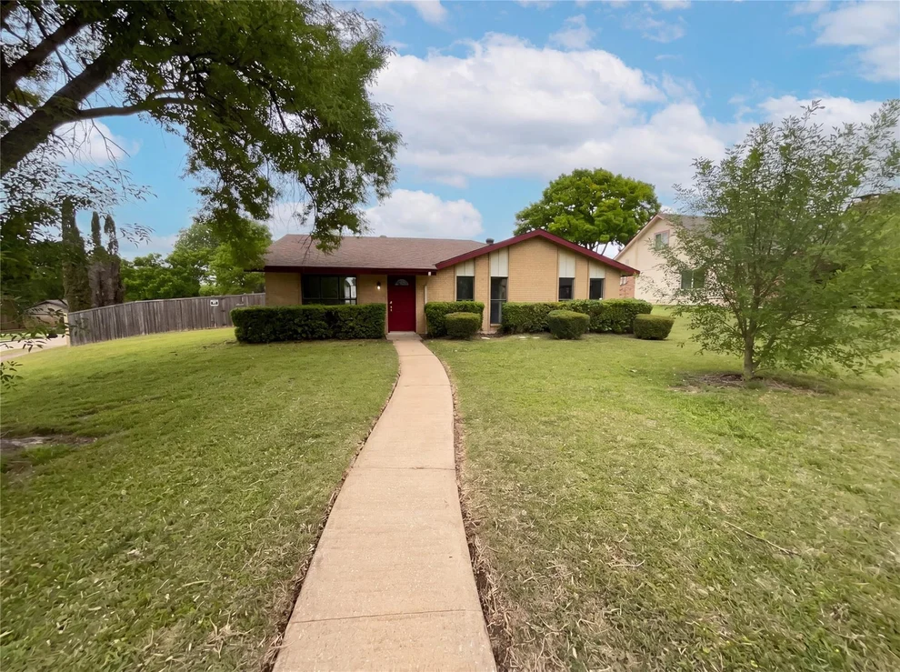Unit for sale at 3801 Grecian Court, Plano, TX 75074