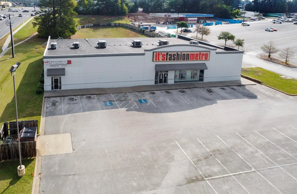 Unit for sale at 3810 STATE HIGHWAY 64 W, Tyler, TX 75704