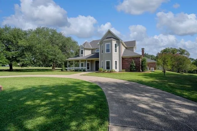Unit for sale at 1881 Valley View Lane, Tyler, TX 75703