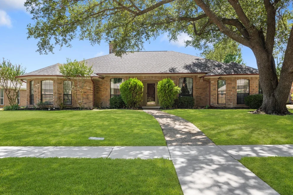 Unit for sale at 2510 Buttercup Drive, Richardson, TX 75082
