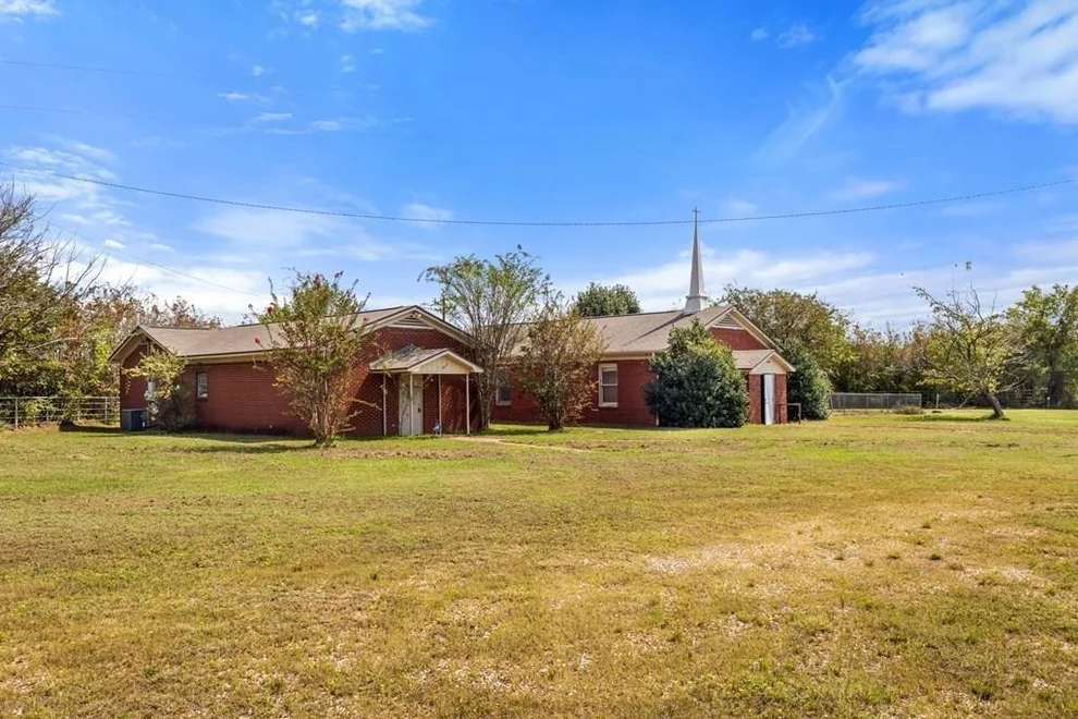 Unit for sale at 1525 Vz County Road 4512, Ben Wheeler, TX 75754
