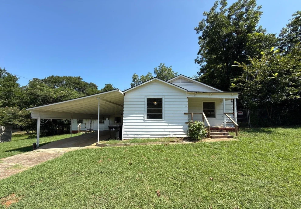Unit for sale at 711 Dubois Street, Denison, TX 75020