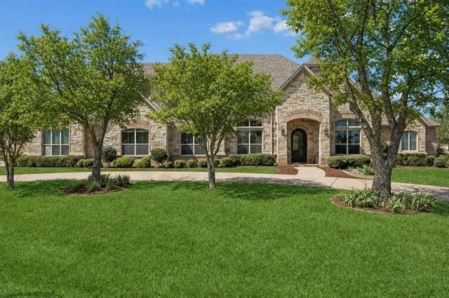 Unit for sale at 8900 Augusta Drive, Granbury, TX 76049
