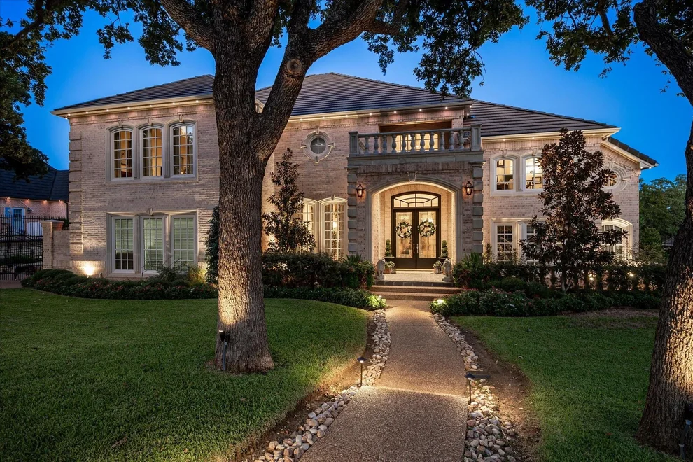 Unit for sale at 4813 W Cranbrook Drive, Colleyville, TX 76034