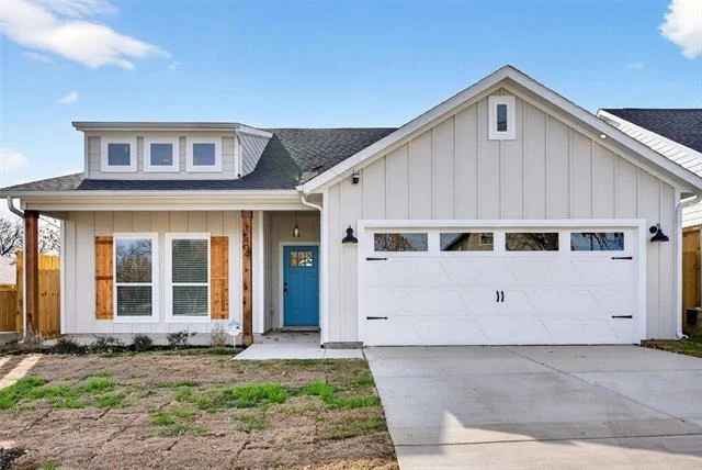 Unit for sale at 1404 Strickland Street, Dallas, TX 75216