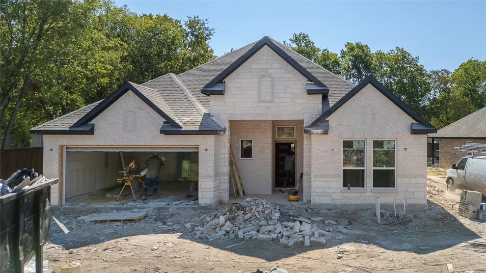 Unit for sale at 511 Armstrong Road, Seagoville, TX 75159