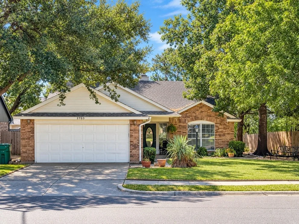 Unit for sale at 2705 Thunderbird Drive, Denton, TX 76207