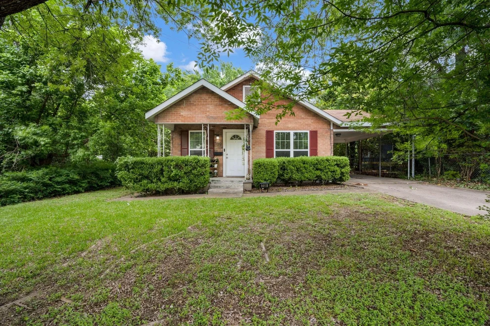Unit for sale at 709 Dr Martin Luther King Jr Boulevard, Waxahachie, TX 75165