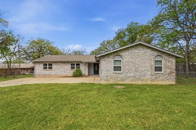 Unit for sale at 6246 Guilford Street, Forest Hill, TX 76119