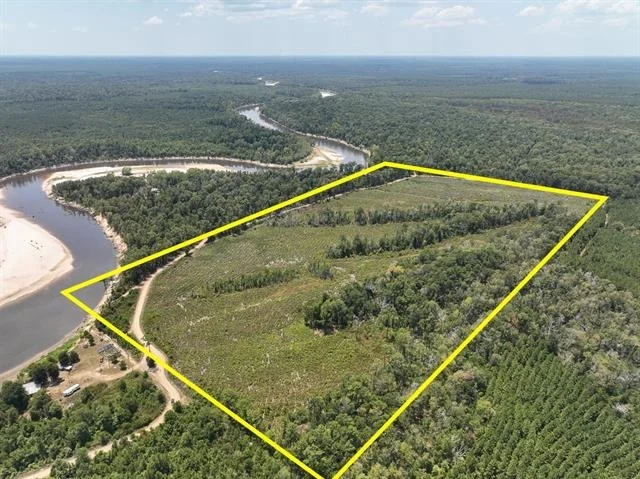 Unit for sale at 1 County Road 4085, Newton, TX 75928