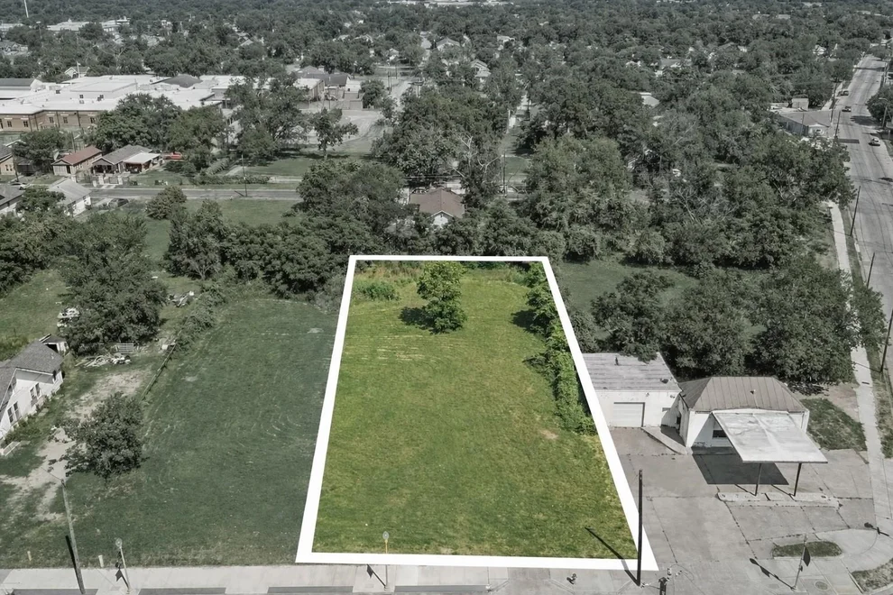 Unit for sale at 1212 Elm Street, Waco, TX 76704