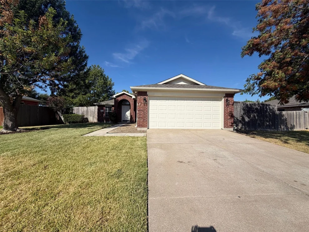 Unit for sale at 411 Tolleson Drive, Celina, TX 75009
