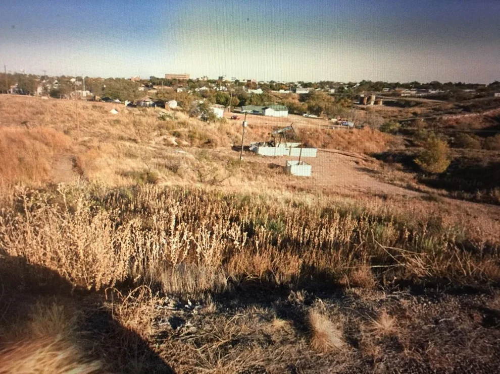 Unit for sale at 700 Platt Street, Borger, TX 79007