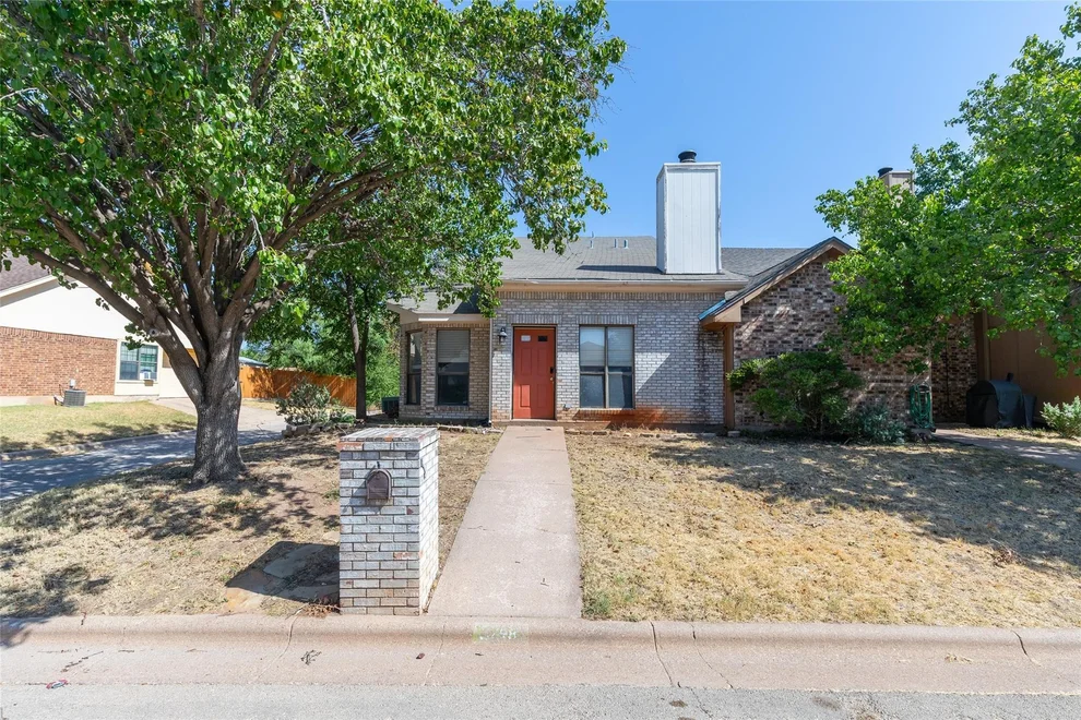 Unit for sale at 3198 Chimney Circle, Abilene, TX 79606