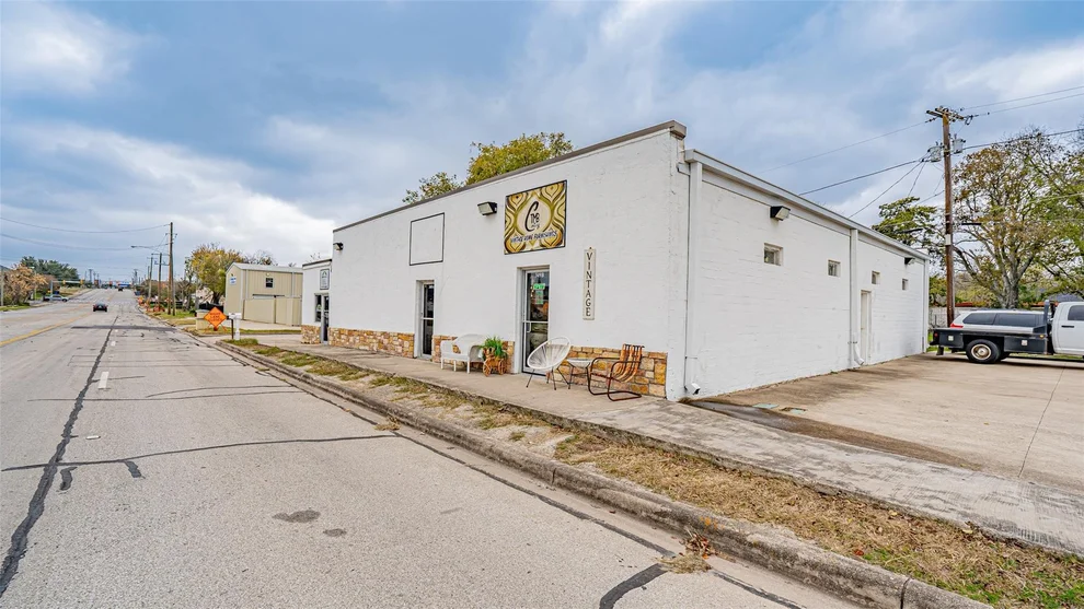 Unit for sale at 347 N Cherry Lane, White Settlement, TX 76108