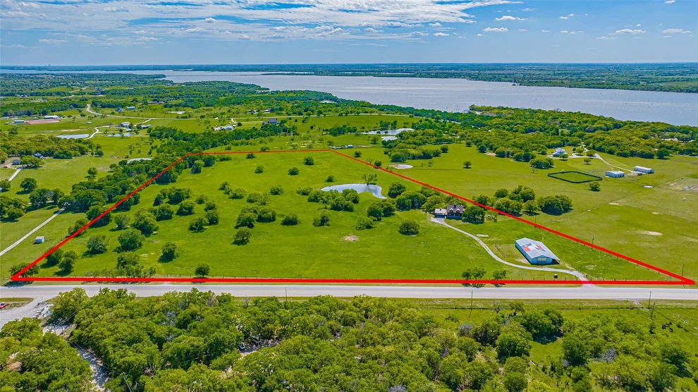 Unit for sale at 4700 E FM 922, Valley View, TX 76272