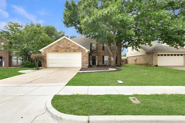Unit for sale at 7333 Mesa Verde Trail, Fort Worth, TX 76137