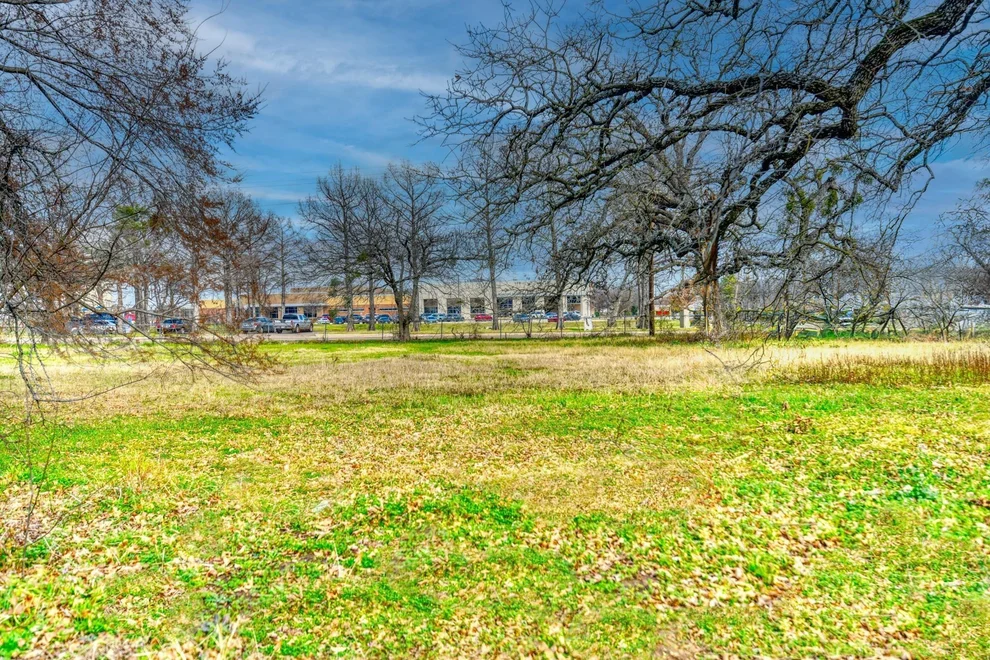 Unit for sale at 2423 Picadilly Boulevard, Mesquite, TX 75149