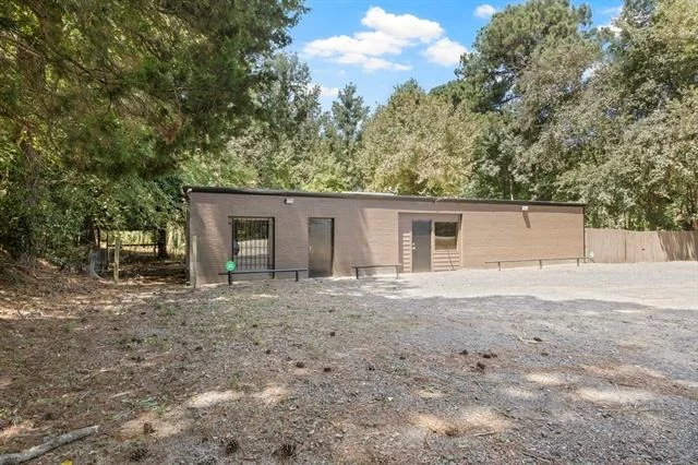 Unit for sale at 450 S Hwy 259, Daingerfield, TX 75638