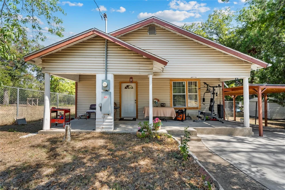 Unit for sale at 708 S 16th Street, Waco, TX 76706