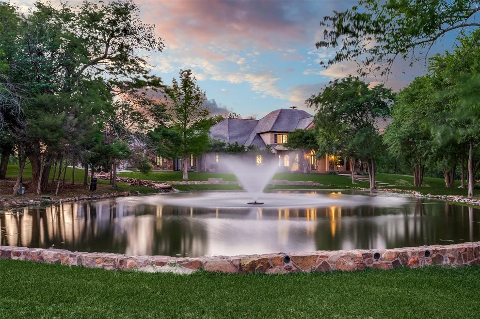 Unit for sale at 2626 Twelve Oaks Lane, Celina, TX 75078