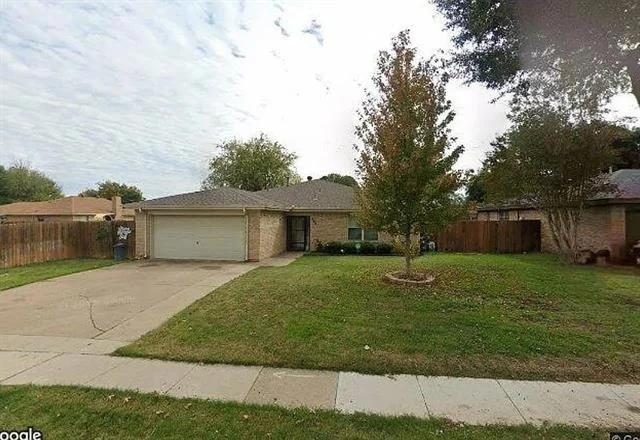 Unit for sale at 509 Royal Valley Road, Grand Prairie, TX 75052
