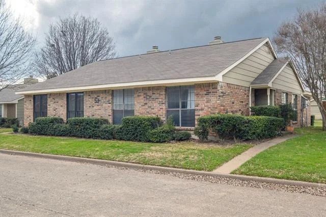 Unit for sale at 1805 W Spring Creek Parkway, Plano, TX 75023