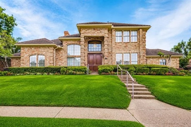 Unit for sale at 1306 Travis Circle N, Irving, TX 75038