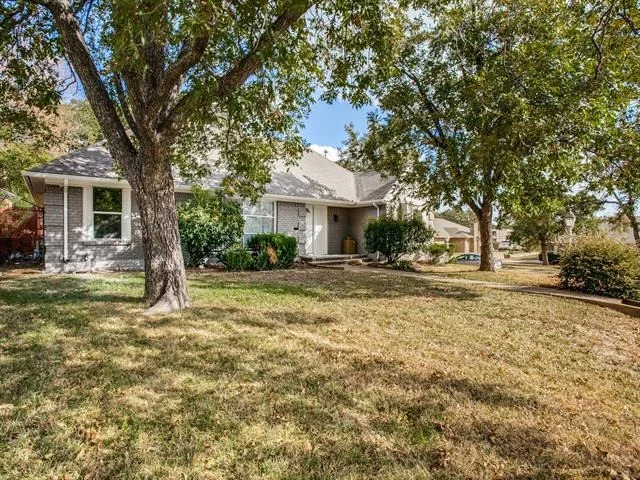 Unit for sale at 2121 Canton Drive, Fort Worth, TX 76112