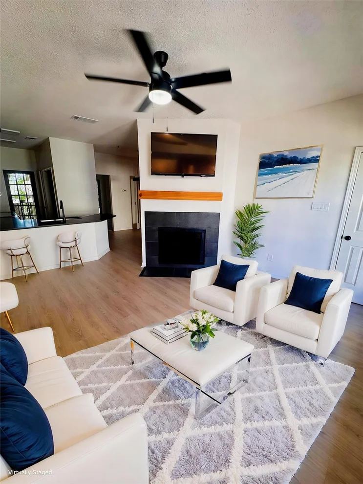 Unit for sale at 4800 W Lovers Lane, Dallas, TX 75209