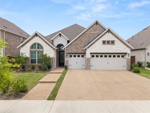 Unit for sale at 606 Promise Lane, Wylie, TX 75098