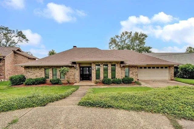 Unit for sale at 105 Lake Shore Drive, Bullard, TX 75757