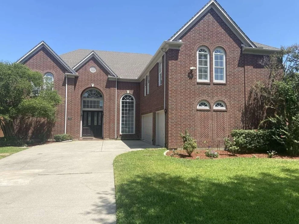 Unit for sale at 714 E Peninsula Drive, Coppell, TX 75019
