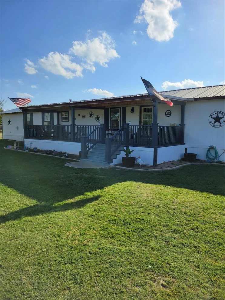 Unit for sale at 608 Chestnut St. Street, Cross Plains, TX 76443