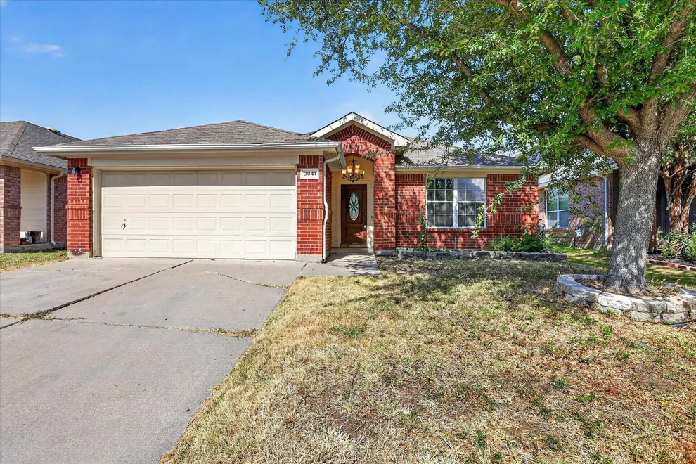 Unit for sale at 3041 Meadowbrook Drive, Grand Prairie, TX 75052