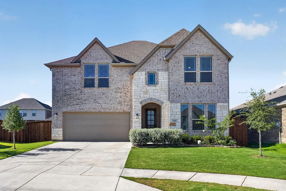 Unit for sale at 105 Verbena Ridge Drive, Fort Worth, TX 76131