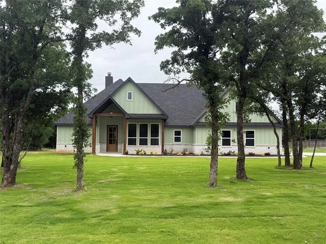 Unit for sale at 4005 Marine Circle, Millsap, TX 76066