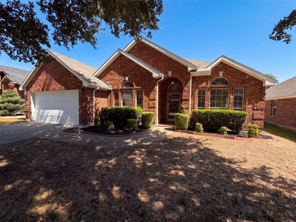 Unit for sale at 8526 Vista Grande Drive, Dallas, TX 75249