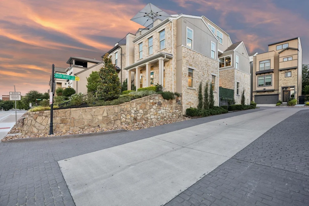 Unit for sale at 1925 Woodland Heights Place, Dallas, TX 75208