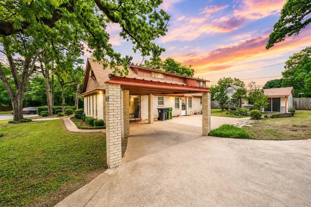 Unit for sale at 1700 Chip N Dale Drive, Arlington, TX 76012