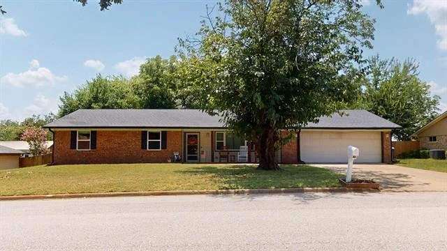 Unit for sale at 3308 Bogota Street, Athens, TX 75752