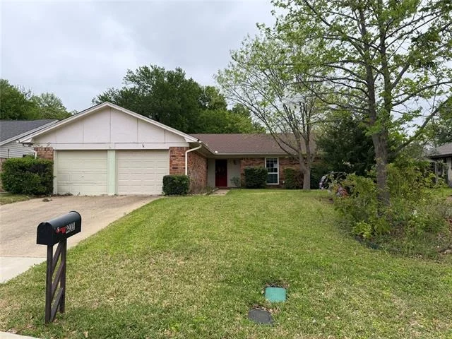 Unit for sale at 2904 Steve Drive, Hurst, TX 76054